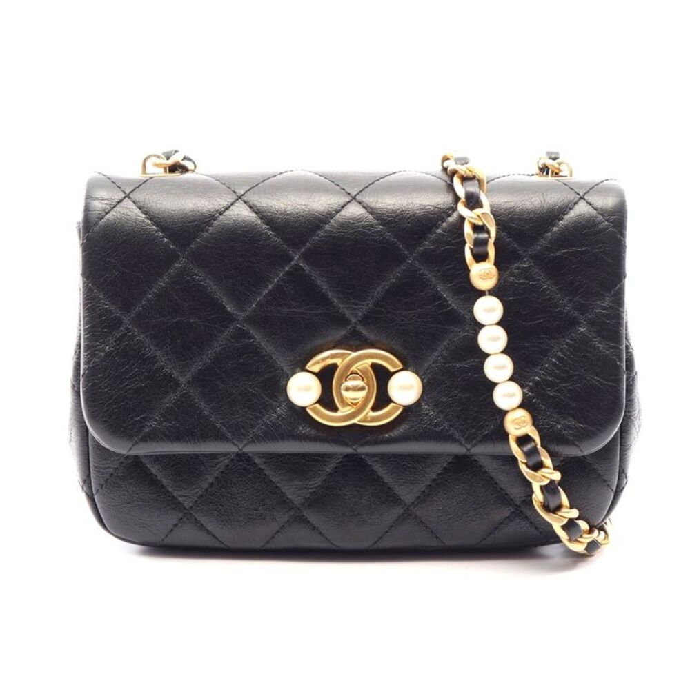 Chanel Matelasse Leather Shoulder Bag